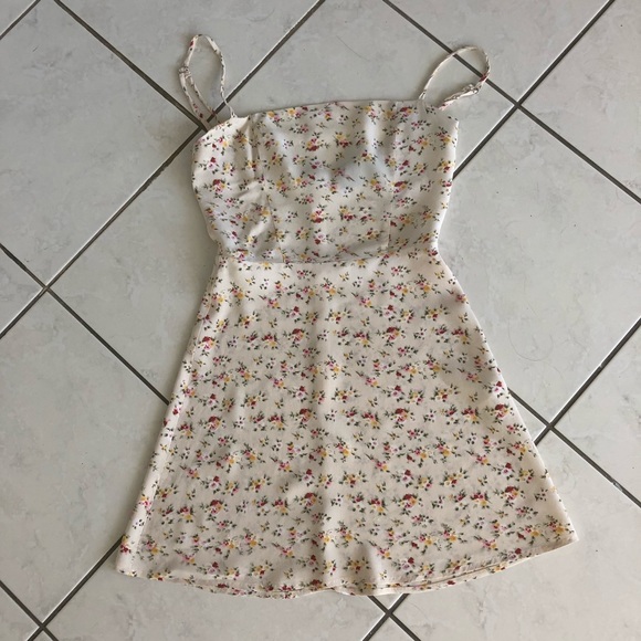 Reformation Doris Dress - Picture 2 of 4